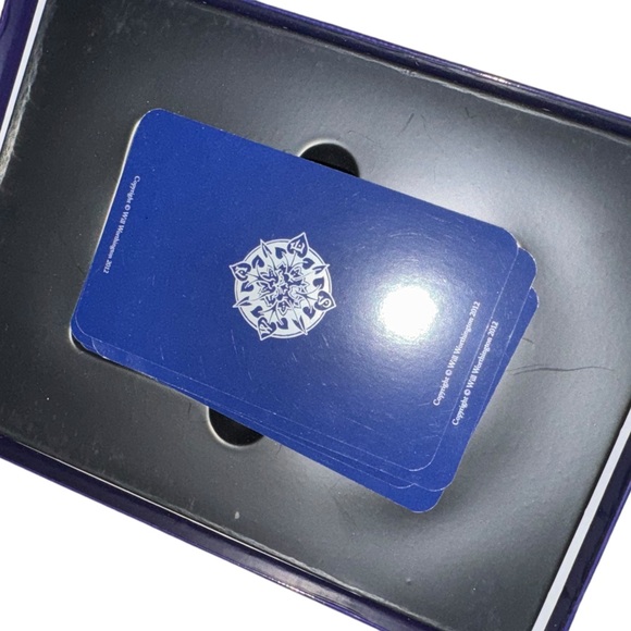 John Matthews OOP
Camelot Oracle: A Quest for Wisdom through the Arthurian World - Picture 5 of 6